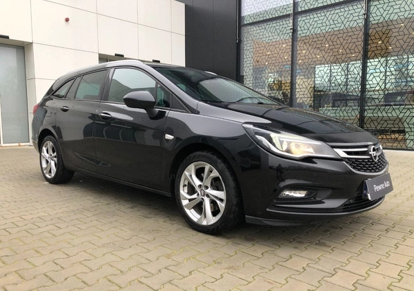 Opel Astra cena 48900 przebieg: 209644, rok produkcji 2018 z Mordy małe 497